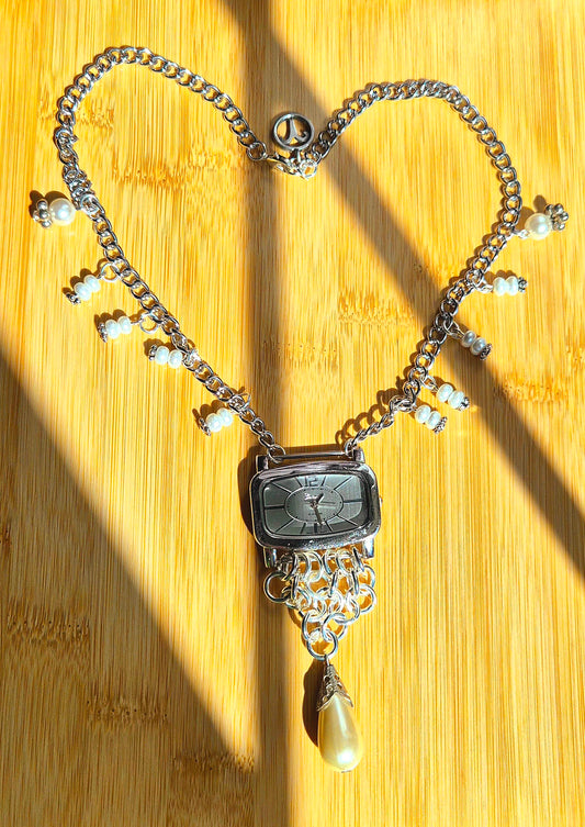 Lost Hour Pearl Chain Necklace